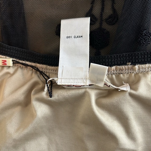 Studio M Size Large Sheer Lace Skirt Elastic Waist Black Nude Lined NWT - Picture 7 of 7